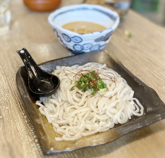 568C6909-4957-43B8-9CAD-DC89E359D64E