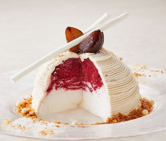 07_フォンテーヌ_スノードームケーキ断面