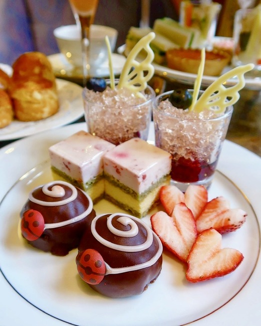 1D64AD3B-CF26-4C26-A2E6-57109DF064DA