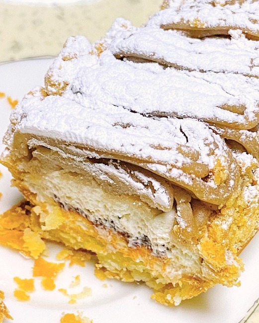 B44F9062-30AB-4A27-9CE5-46D5540F2D71