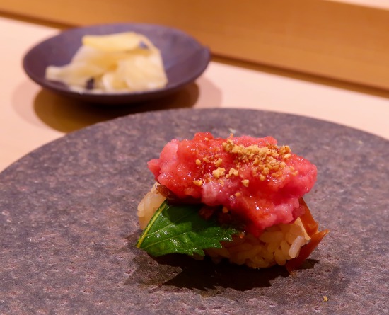 2A76936B-5936-44E8-956D-70BE73D6C36B