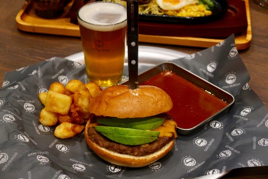 7EA5FE35-7C07-48A6-948B-4D18AFE8049E