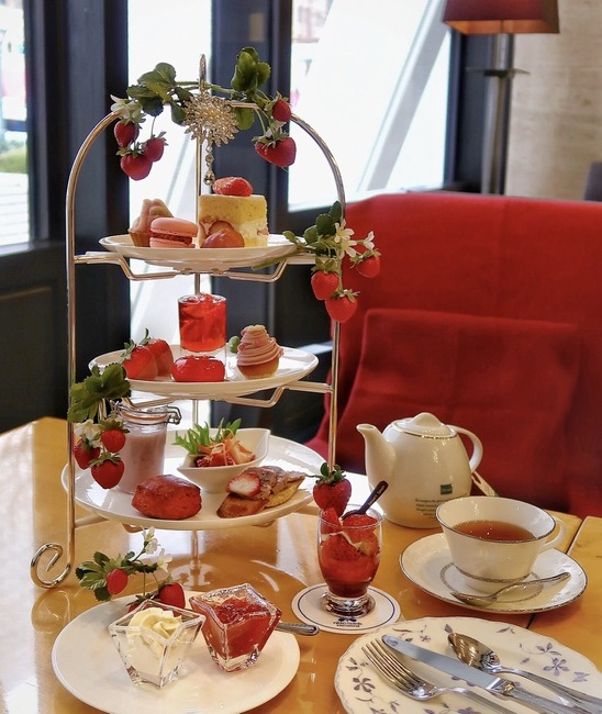 886CC039-7A26-41C5-8AF6-C7B298F6F7BE