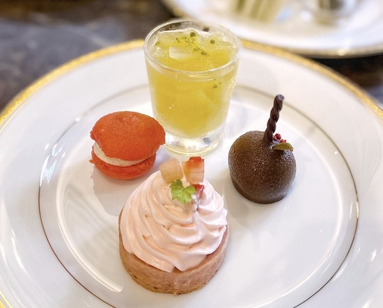 4176B621-67C1-4F43-9F1A-D0B6A8CB0345