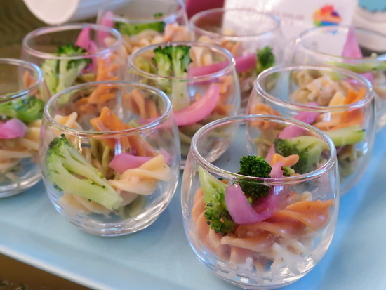 2BB7FF9E-4C62-41CF-9A30-8164F57C4B26