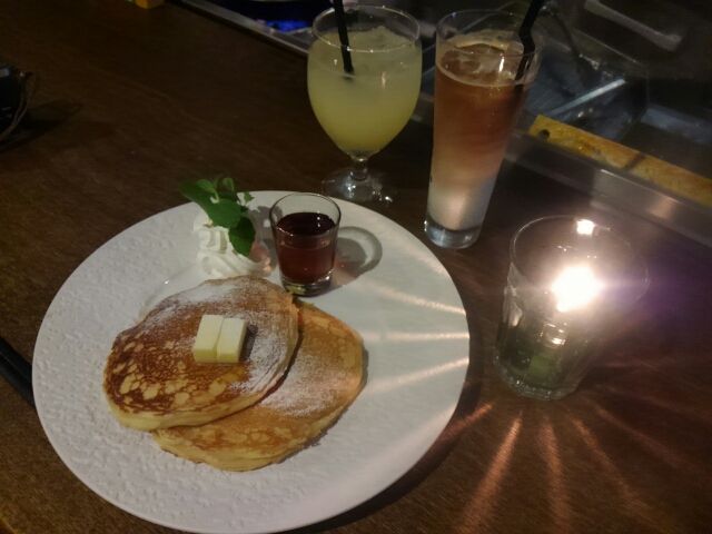 夜カフェ タイムのパンケーキ 480 Story ストーリー 福島 くろにゃんの孤高のグルメ だめだめダイエット