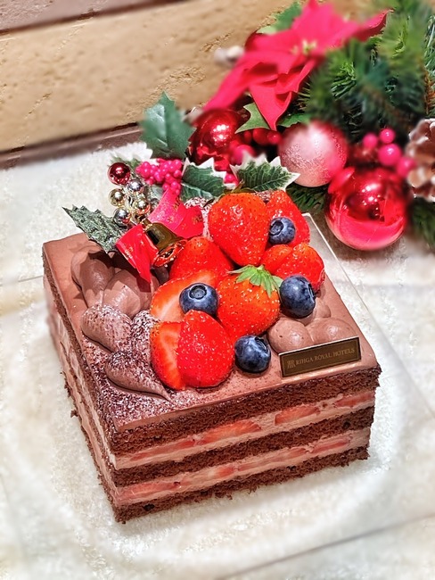 1AC98982-D976-4F7B-811A-A742091B1504