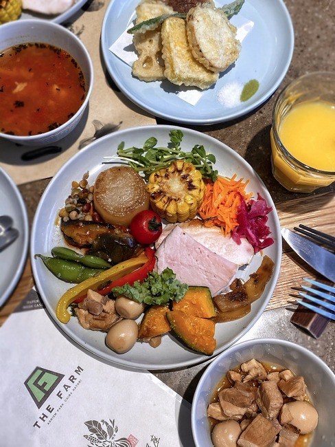 2697C7C8-EA54-4FBB-AFC8-385328E15525