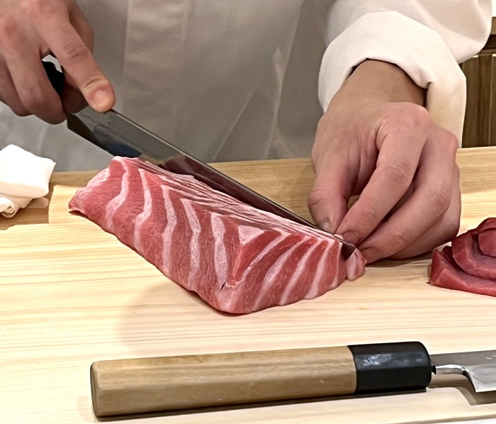 43E41BA5-F1FE-4BDF-B721-D5EC714A09D1