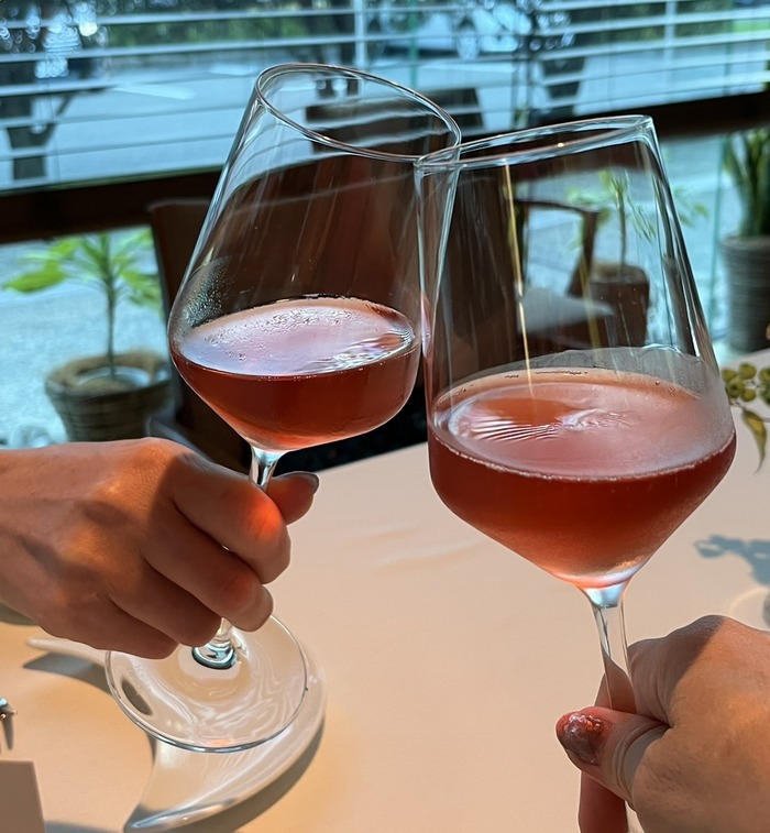 1E087F78-3B9E-487B-8A7D-7EE571FE19E6