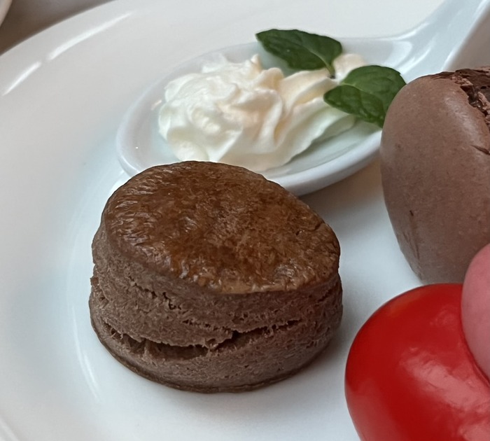 91262A42-659A-44BC-8EB5-113BDD4B3BA8