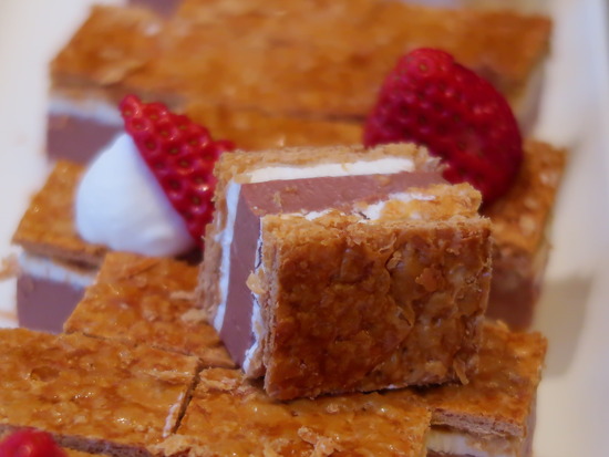 DAA10D30-DCB5-4100-8775-91F3FA9B8A22