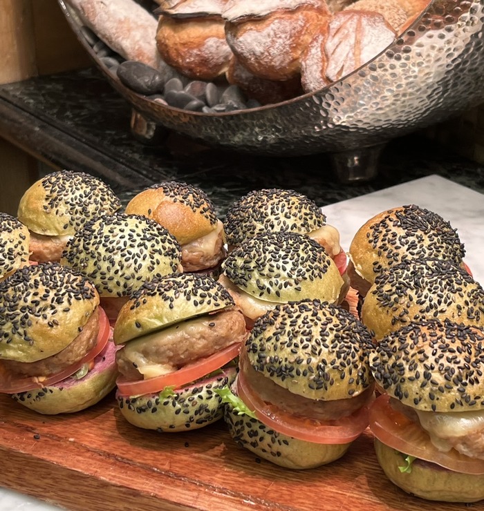 629B4A0B-2D7B-4D24-8E99-26D50E0F027A