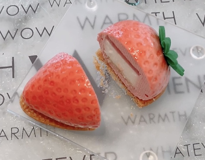 83D0A9D6-FF20-4A49-9C3B-751466088F90