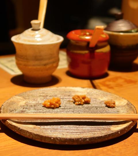 発酵の旨みで飲む人気のお店【酒麹 びしを】 : くろにゃんの孤高のグルメ旅