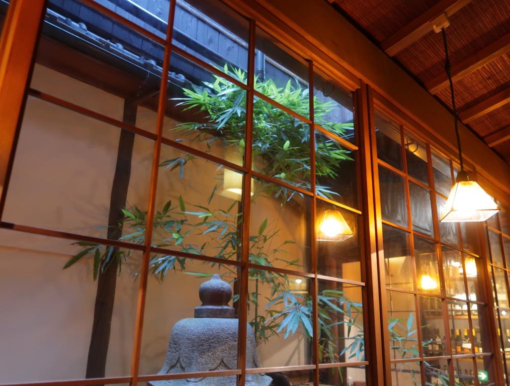 おつきだしがバゲット一本 フレンチの美味しいソースで フレンチ祇園バル 丸橋 くろにゃんの孤高のグルメ旅