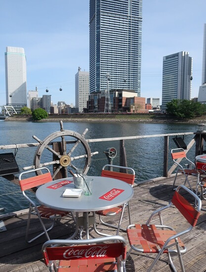 E74A407B-CD90-4095-81C7-EF7B6DC75F2C