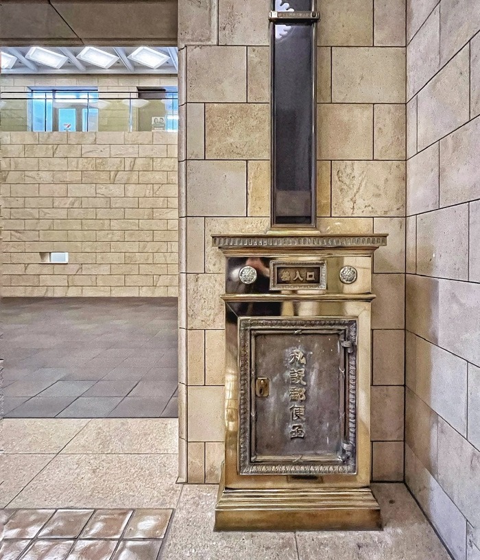 000F71FA-8D92-47A9-8EEF-1BA025D1F67D