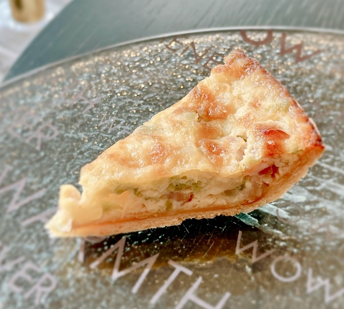 4C301565-7569-460C-BBE6-729EB0908A17