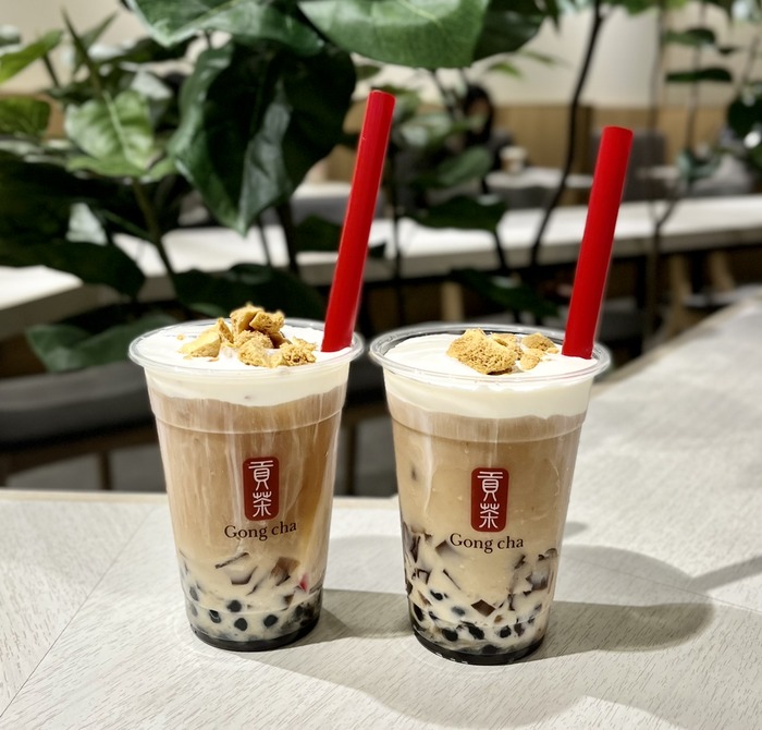 82816553-295B-4997-B81B-DB46E7E93540