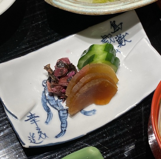 406C8A41-C1BF-476C-BA16-069BEA9AB3EE