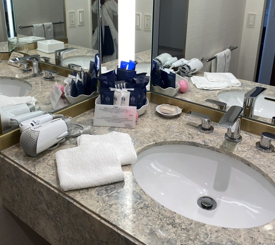 68E2D122-F565-459F-9C7F-57F7FA3A8CD2