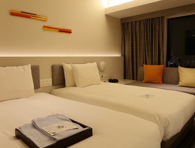 04962363-905F-4059-8D31-214257D04898