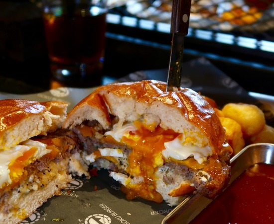 95578552-737B-4B0B-B8D0-5CB881738005