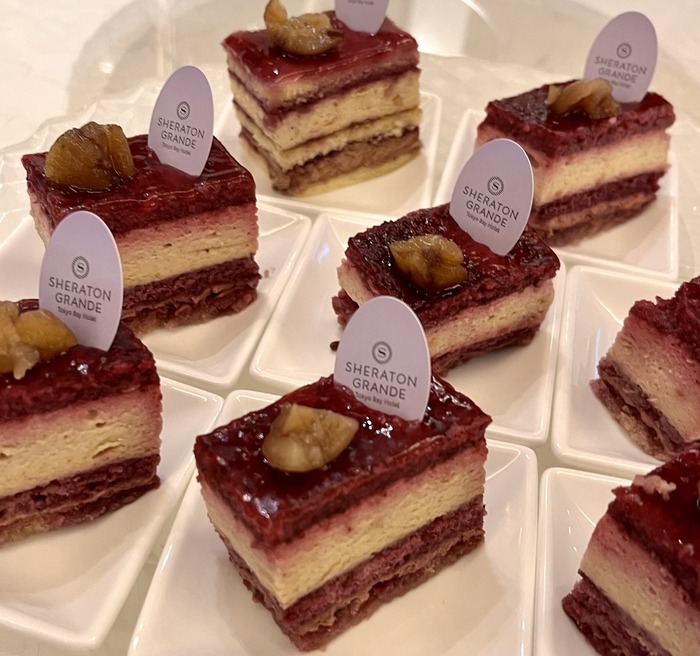 806FB0BF-92EC-4E8F-8E69-59BA8139CB79