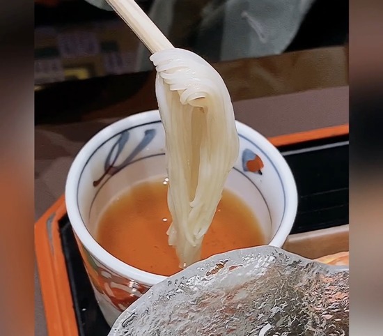 A24CA95E-848D-4BEA-962C-3336C9EF9E44