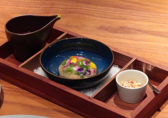 49620A64-0501-4B7A-938D-8884F8A8E9D0