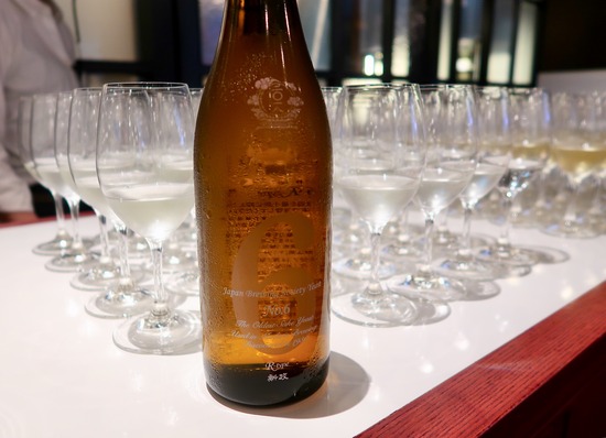 61EDABAD-EBD0-460D-B94D-4D5B67576980