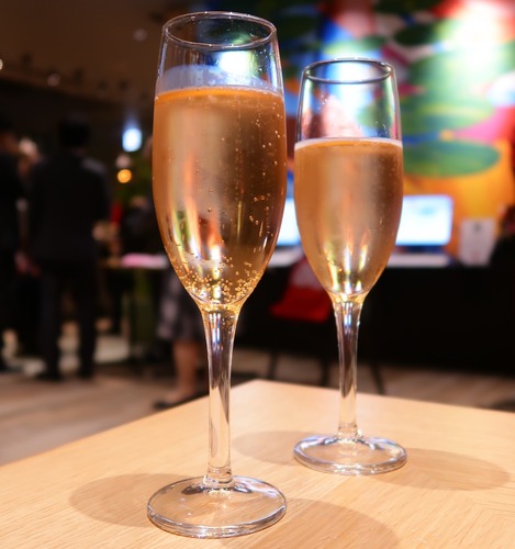 3A33BD79-81F3-4DE7-856F-61E45106E052