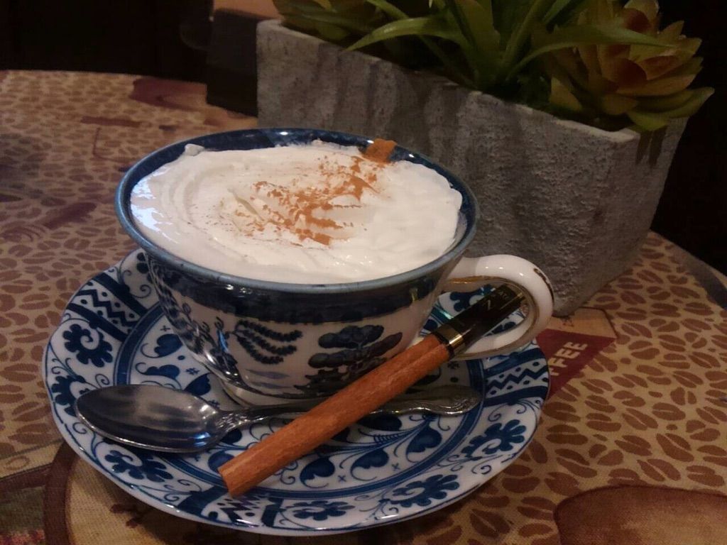 Cafennne カフェーヌ くろにゃんの孤高のグルメ旅