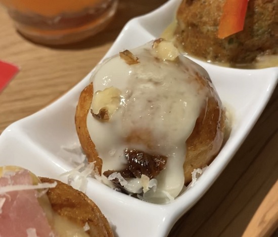 E55EE1E7-D585-47AD-ACC5-59B2EF546F29