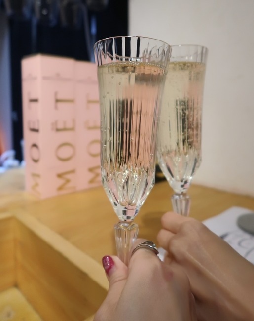 53A26C8B-5866-4057-921F-4D2EEEEC61B5