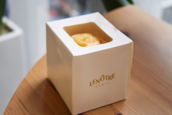 98298632-D5D8-48DE-B23E-CA7E41EE92AC