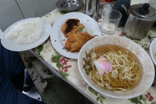 [画像:63f0655a-s.jpg]