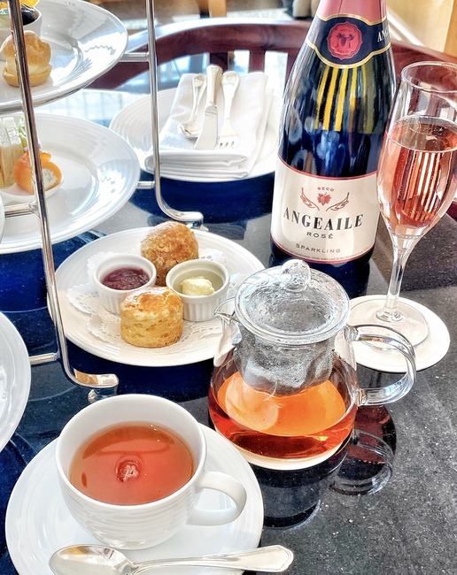 23623572-5E9D-4744-A477-9386D3EE6370