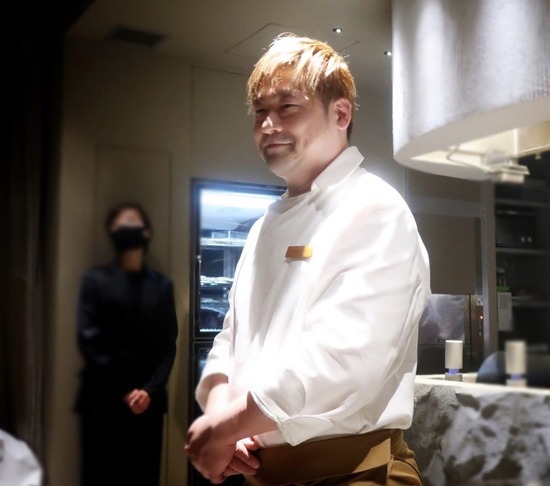 51EFE82E-5677-4873-979E-CD1498B2D981