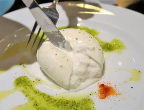 F9C76862-153D-4267-ADCE-7D5802627EE4