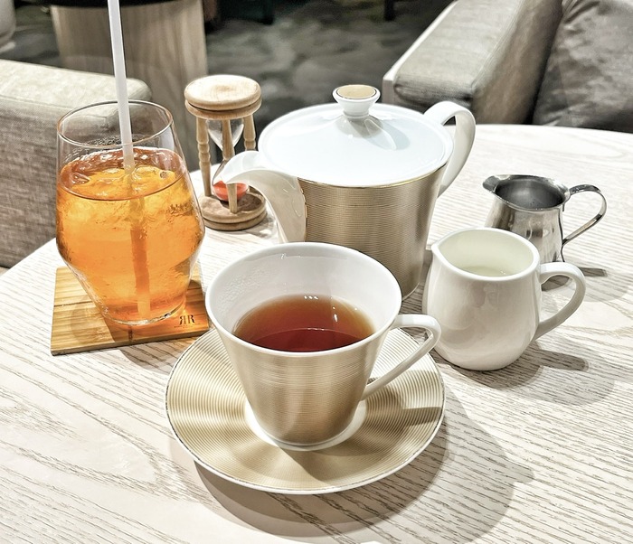 9C626E49-C2C1-4A33-8724-2B12A8A52EC1