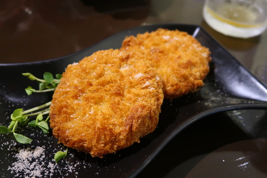 949A74DE-64C3-499B-84AA-1F0BC91186D7