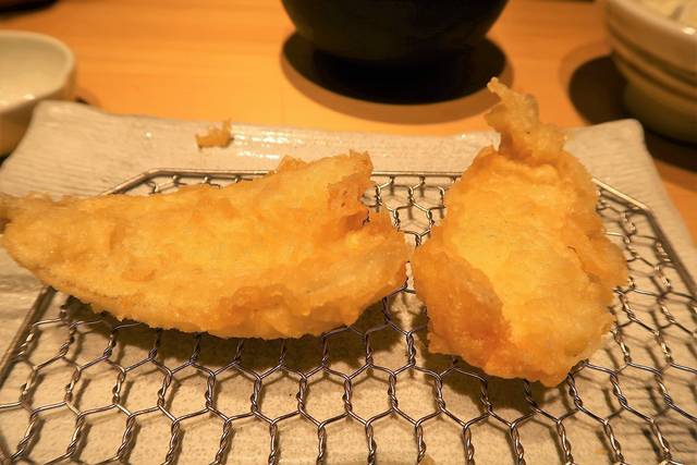 行列店 サクサク揚げたての天ぷら定食が夜でも990円 天ぷらまきの 梅田店 くろにゃんの孤高のグルメ旅 行列店 サクサク揚げたての天ぷら定食が夜でも990円 天ぷらまきの 梅田店 くろにゃんの孤高のグルメ旅