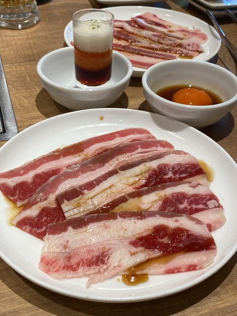 B3ABEF1E-C1FD-4949-8A46-457921AB686D