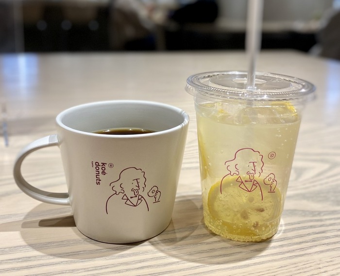 DB7F6DBD-7D33-40C1-BDE1-0A1E94758405