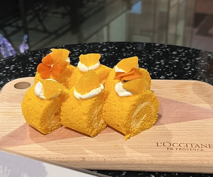 A56FAD63-3FA3-48C5-A76F-E6E8E96B681A