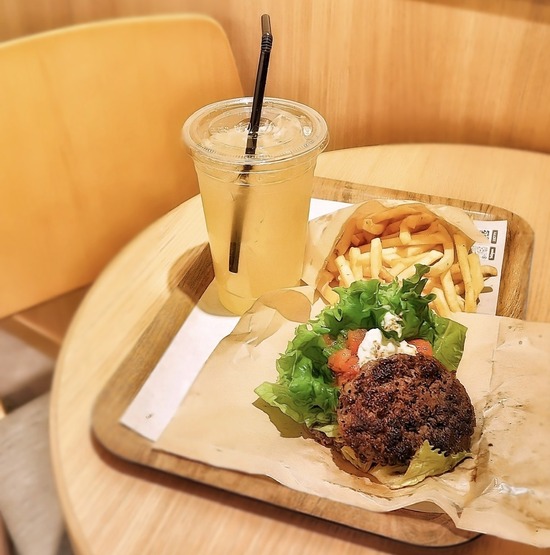 D8634168-8AC7-4E86-BF95-0FAF713F4963