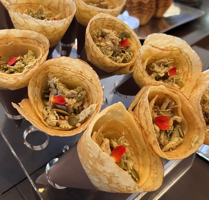 6842D3CC-7B9E-44D7-A759-BD5D5F680EF8