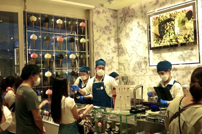 B4014CFE-637F-49D4-B07C-B88E409975FB